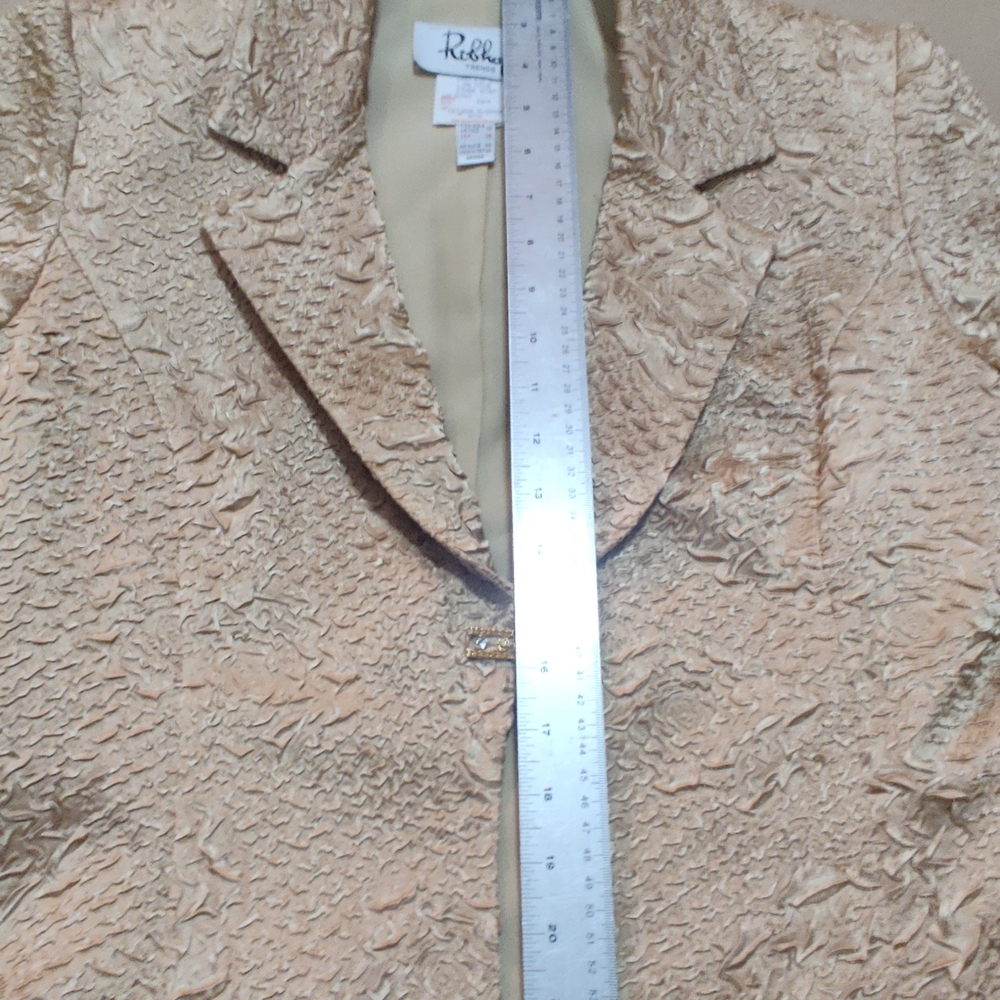 Joseph Ribkoff Textured Gold Blazer - Picture 9 of 16